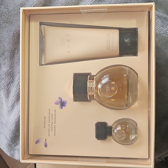 Victoria's Secret Other - Victoria's Secret Bare Fragrance Set - Gold